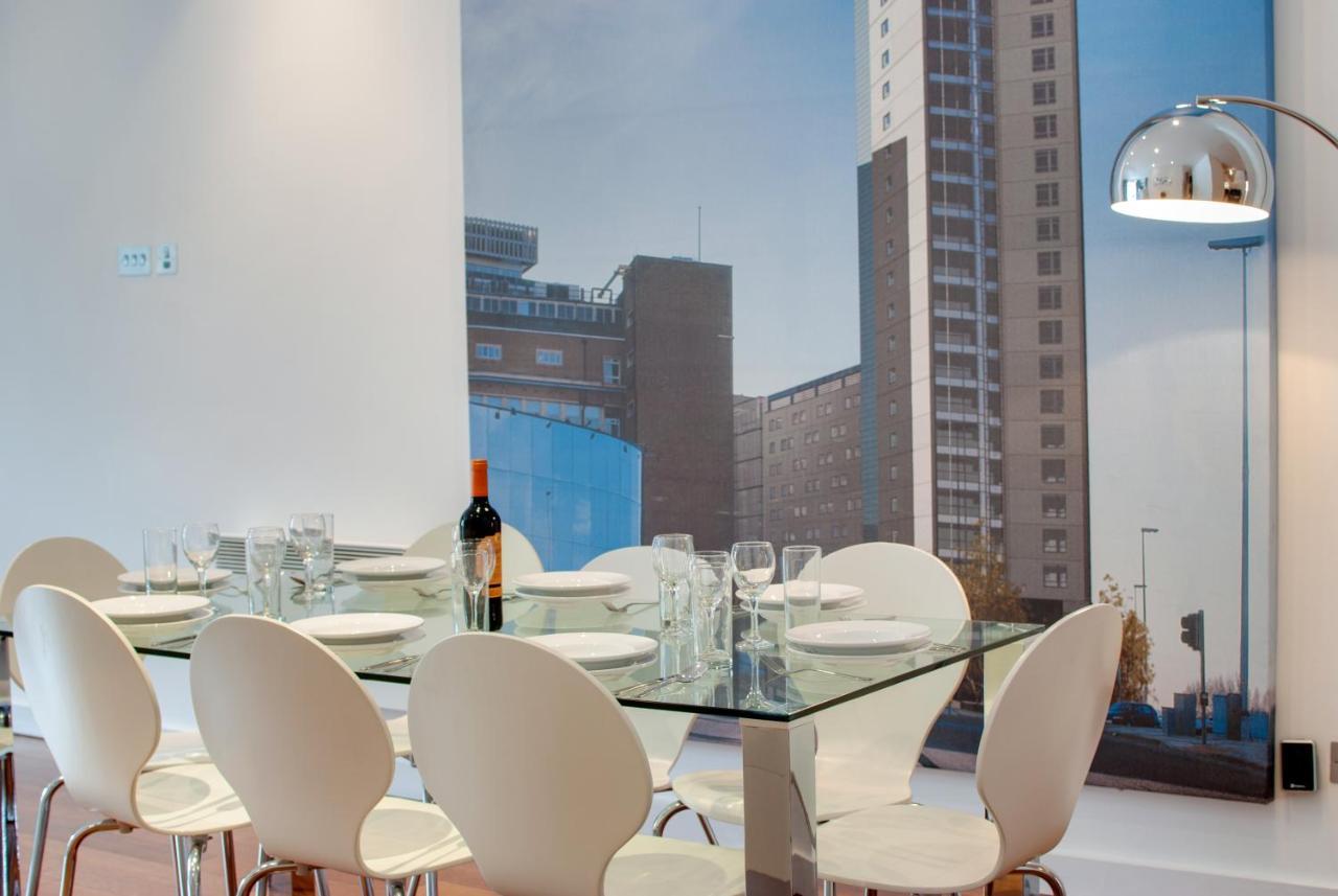 Base Serviced Apartments - Sir Thomas Street Liverpool Exterior foto